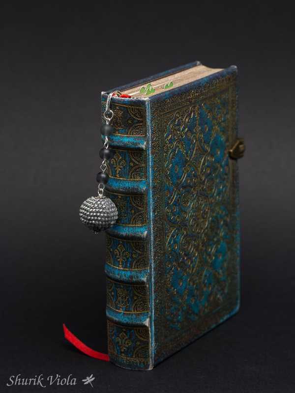 Seed bead bookmark / Marque page en perles de rocaille - Shurik Viola